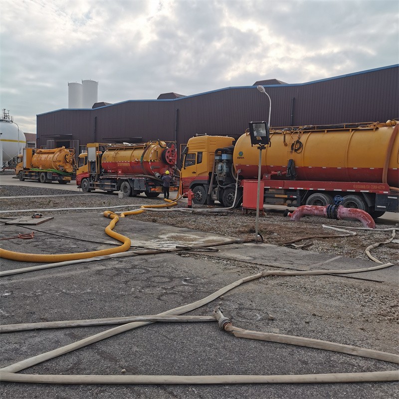 沅陵污水池清理